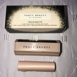 Fenty Beauty by Rihanna Blotting paper